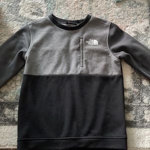 The North Face L 14/16 boys sweater